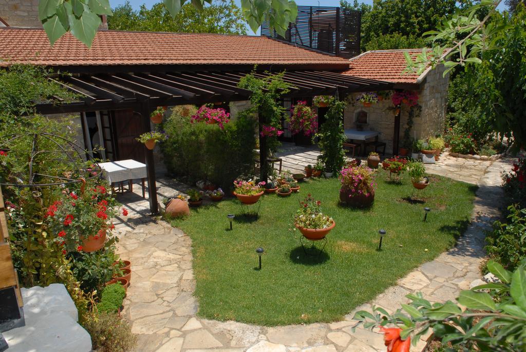 Agrotiko Traditional Houses Kallepia Exterior photo